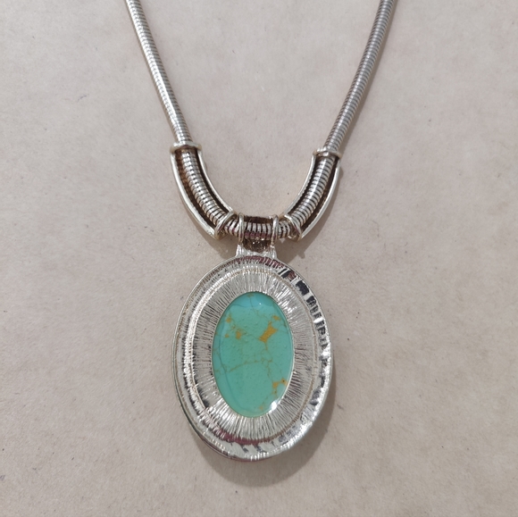 Necklace - Picture 5 of 5